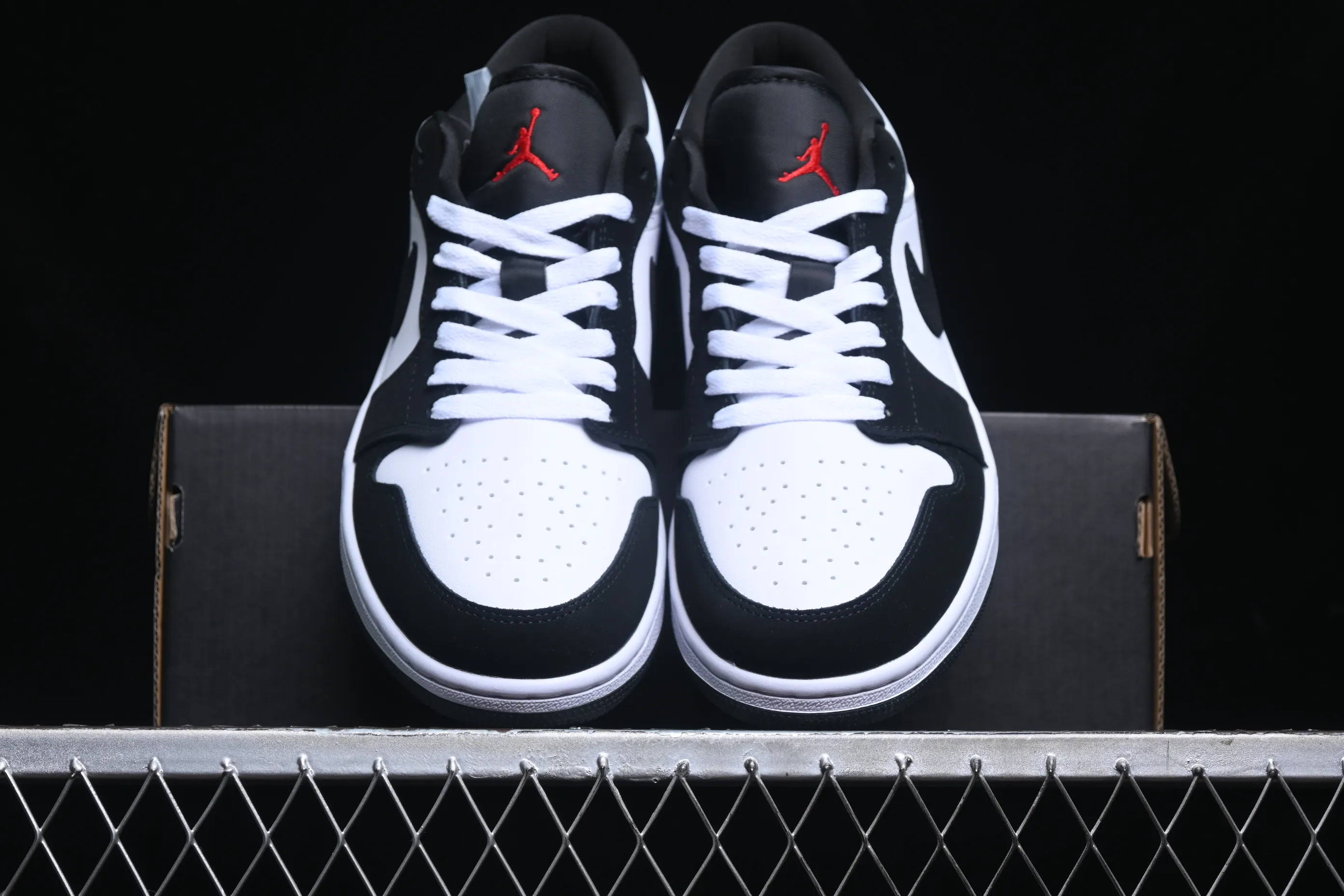 All categories Air Jordan Jordan series basketball shoes Air Jordan 1 Low Air Jordan 1 Low "Panda" AJ1 Joe 1 black and white panda low-top cultural and casual sneakers HF3188-106